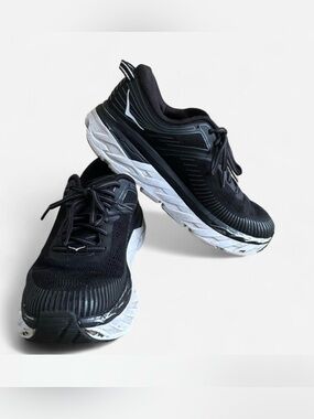 Hoka One One Bondi 7 Women’s Size 9.5 Black Athletic Running Sneakers